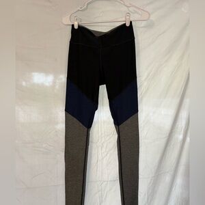 Outdoor Voices Gray Activewear Size Small